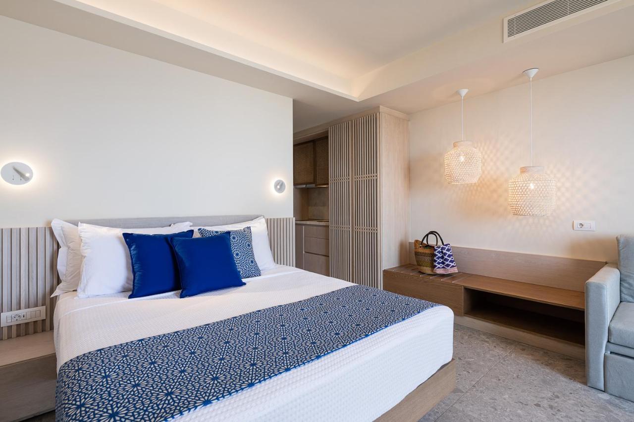 Romantica Hotel Apartments Agia Pelagia  Zewnętrze zdjęcie